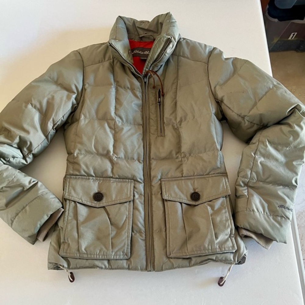 Eddie Bauer Yukon puffer Jacket with Red Lining